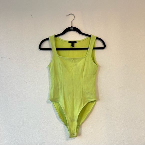 Neon top - Picture 3 of 3